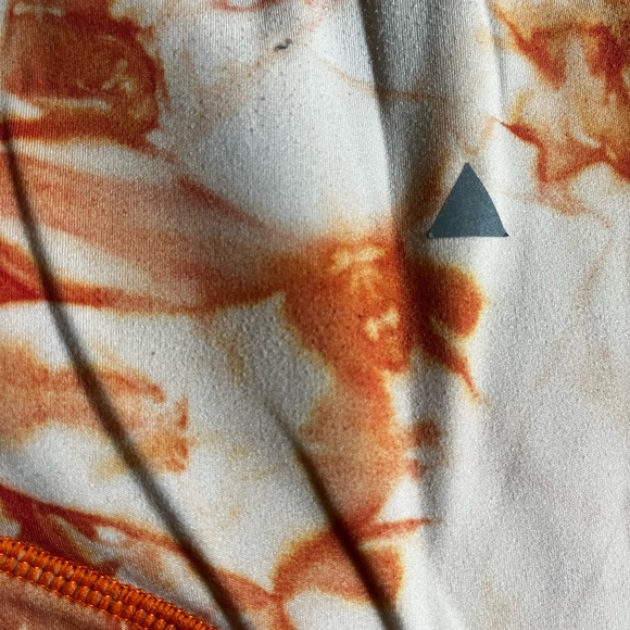 OG short -Tie Dye Mango - Picture 3 of 5